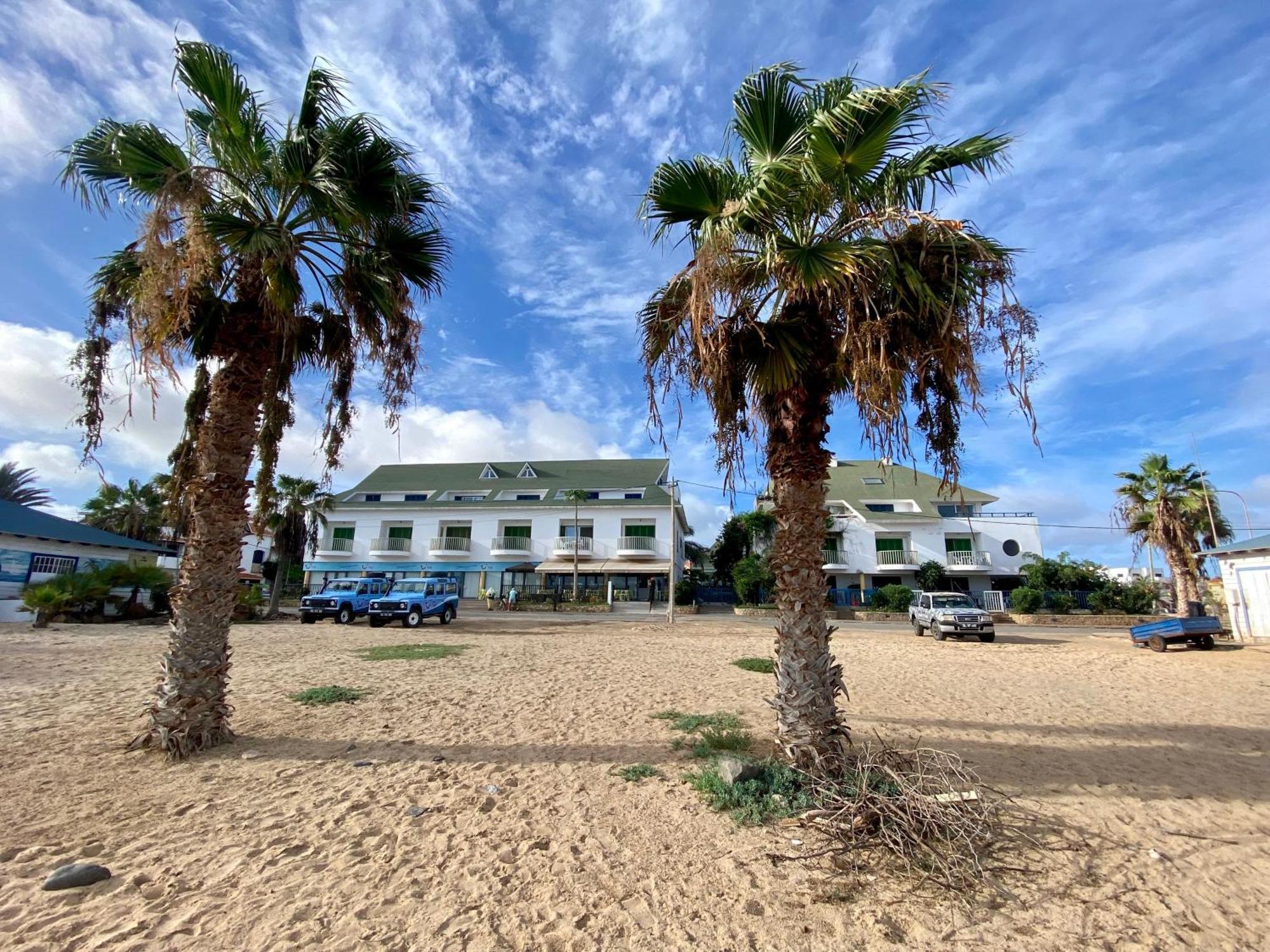 Leme Bedje - By Bobbywashere Santa Maria Exterior photo